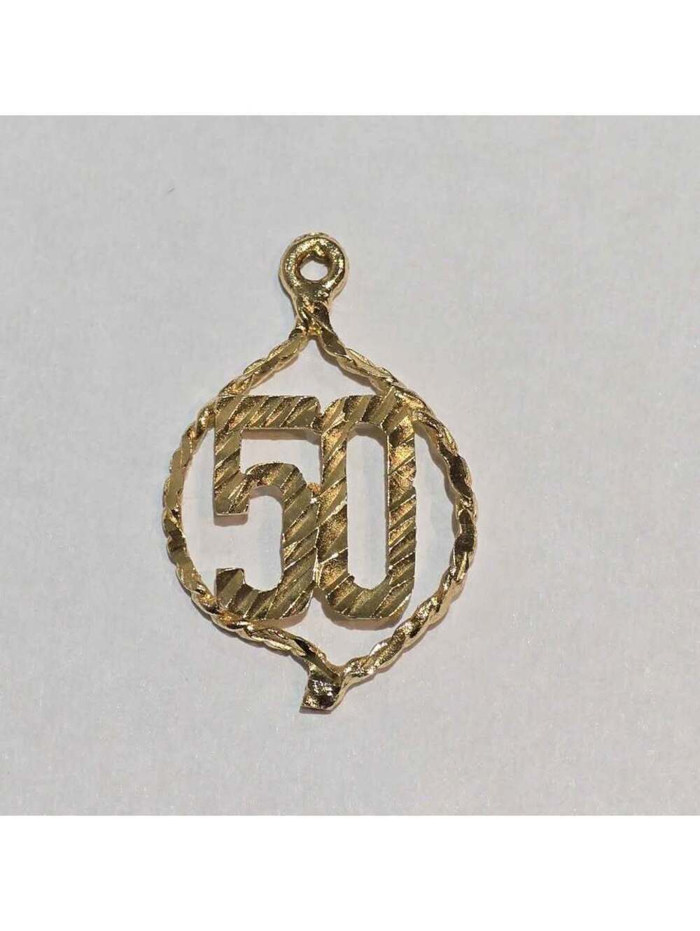 10k fifth (50 years) celebration pendant